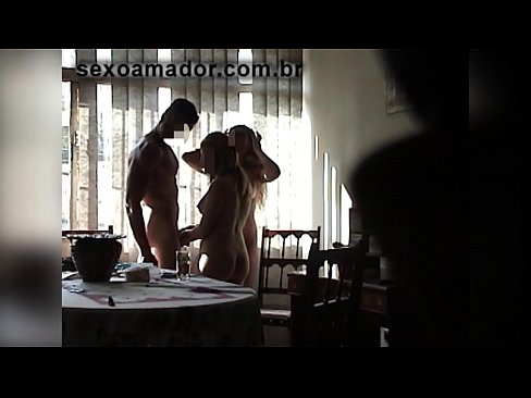 ❤️ Szexbarátok meghívnak egy óriásembert és egy édeshármast vele ☑ Minőségi pornó at hu.pornburst.ru